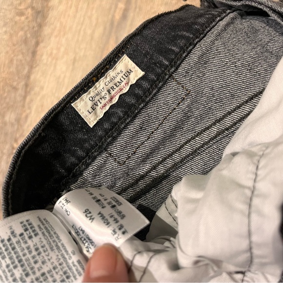 Lot of two Levi’s 501 high waisted denim shorts size 26 - Picture 4 of 5